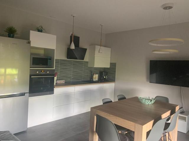 Yacht Club Apartamenty Radzyń Exteriör bild