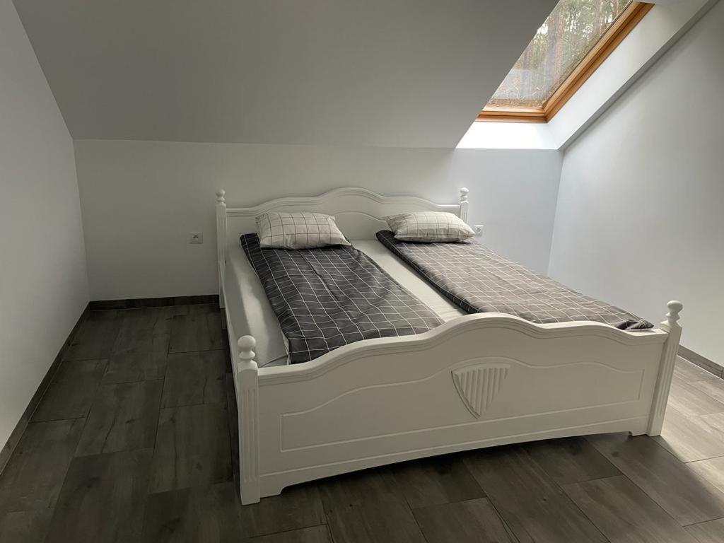 Yacht Club Apartamenty Radzyń Exteriör bild