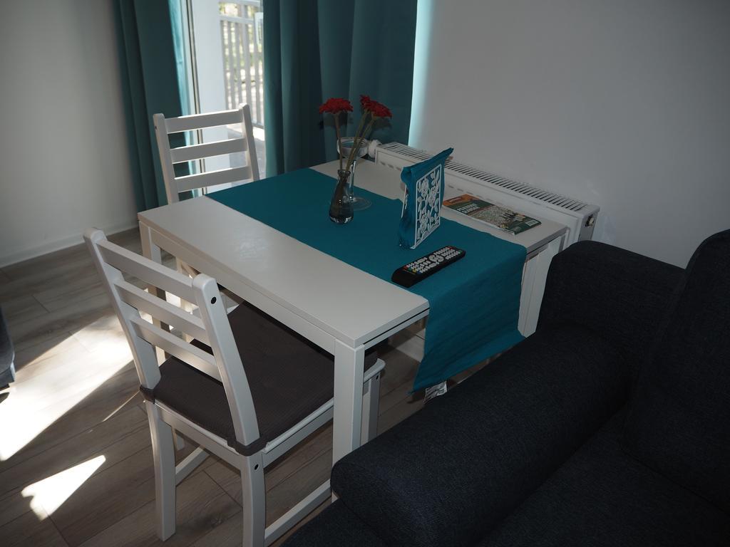 Yacht Club Apartamenty Radzyń Exteriör bild