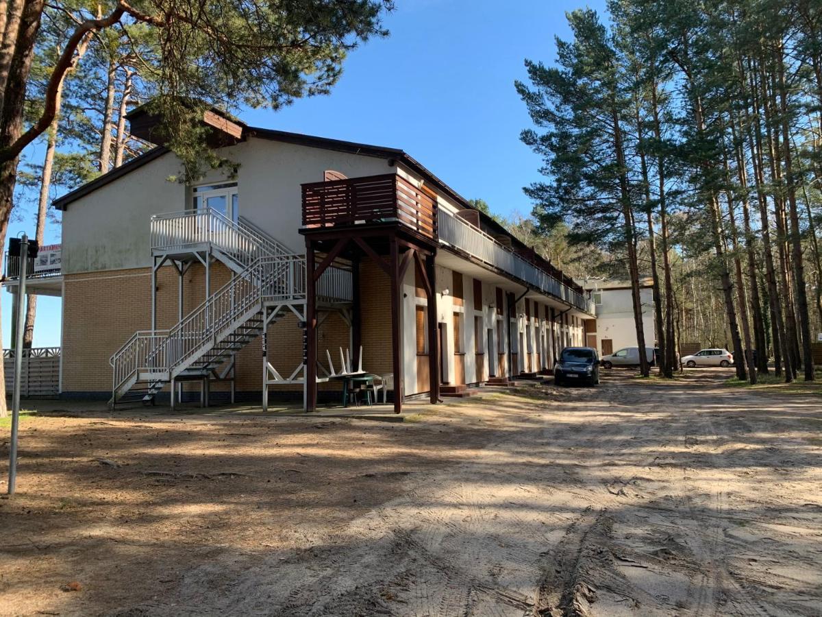 Yacht Club Apartamenty Radzyń Exteriör bild